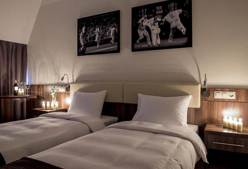 Отель Antonio Conference