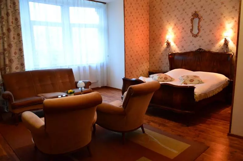Hotelli I Restauracja Chopin