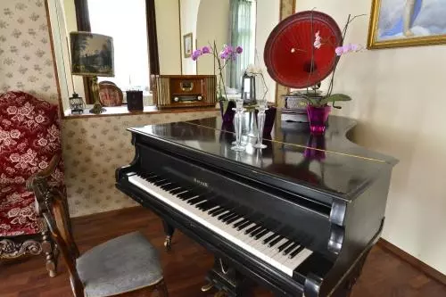 Hotelli I Restauracja Chopin