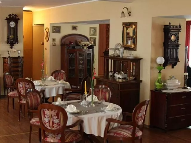 Hotelli I Restauracja Chopin