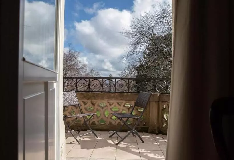 Hotelli Dębowy Biowellness & Spa Góry Sowie