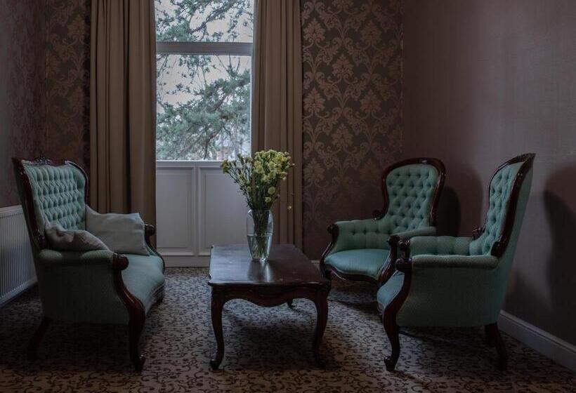 호텔 Dębowy Biowellness & Spa Góry Sowie