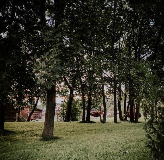 호텔 Dwór Mościbrody