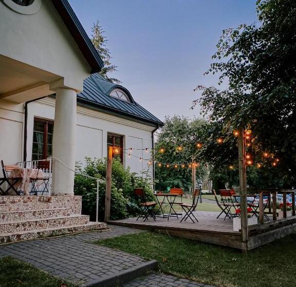 호텔 Dwór Mościbrody