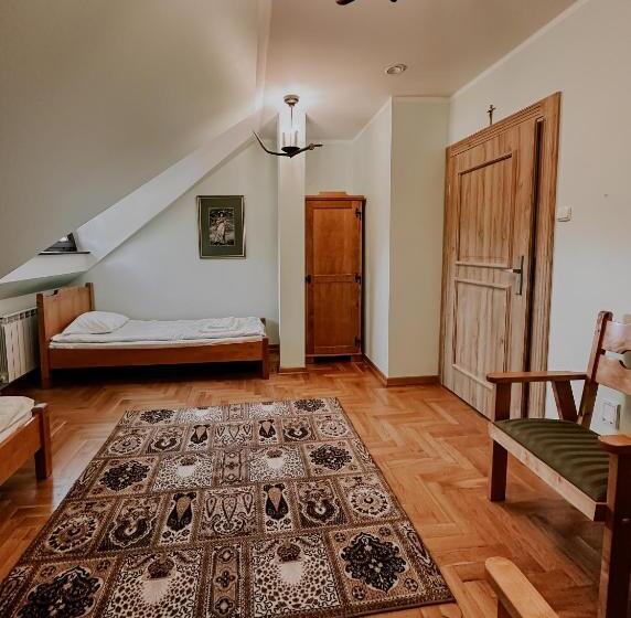 호텔 Dwór Mościbrody