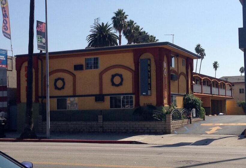 هتل Economy Inn Hollywood