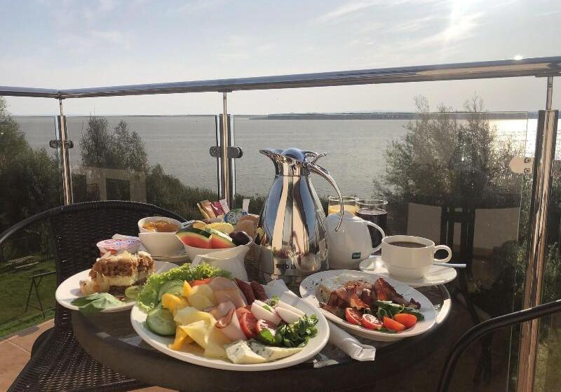 בית מלון כפרי Emocja Spa