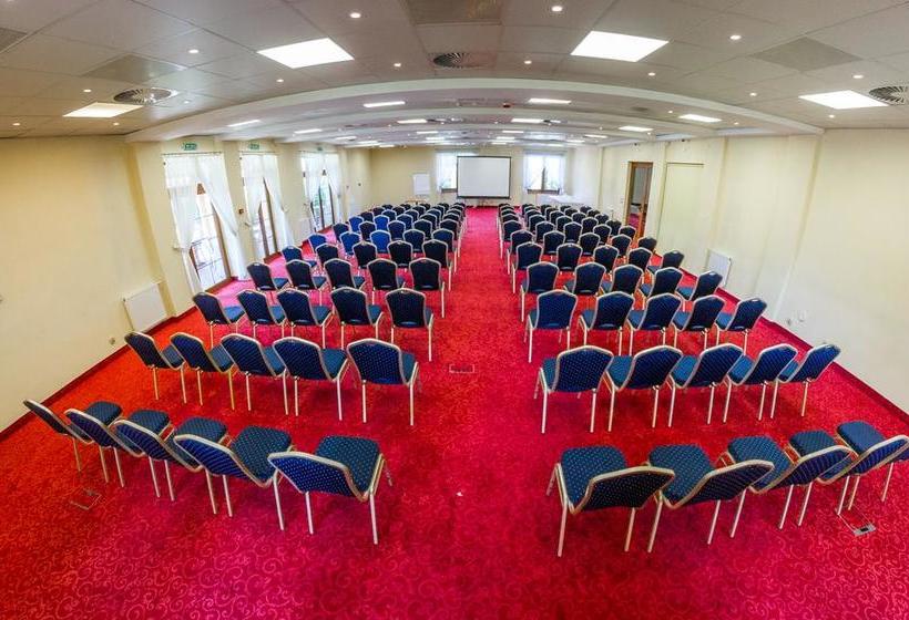 בית מלון כפרי Folwark Klepisko