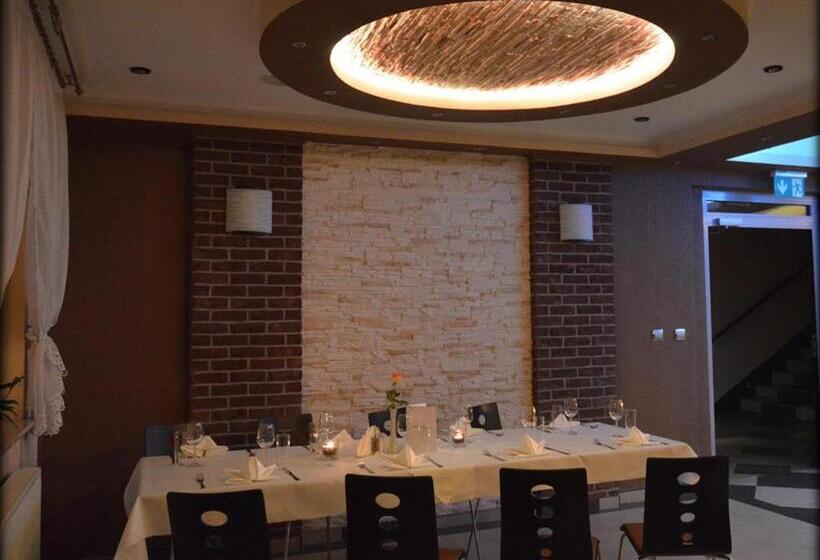 Отель Gościniec Biznesowy