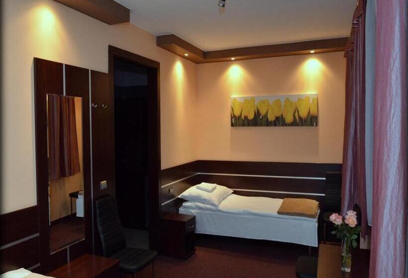 Отель Gościniec Biznesowy