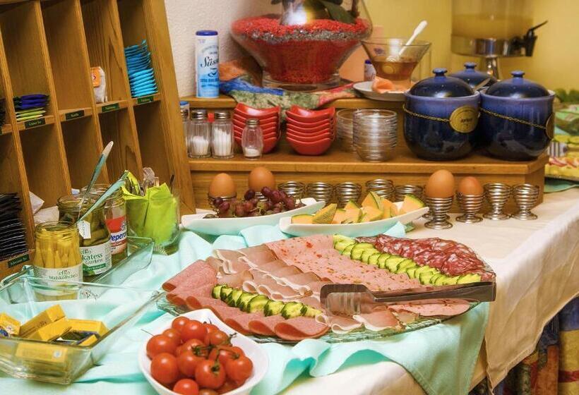 בית מלון כפרי Gästehaus Götz