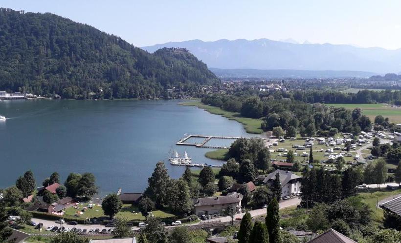 ホテル Gästehaus Tarmann