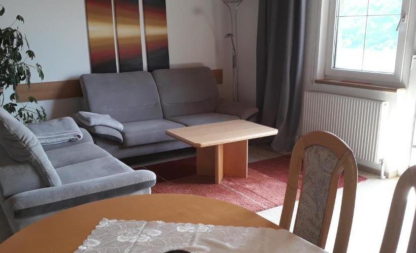 ホテル Gästehaus Tarmann