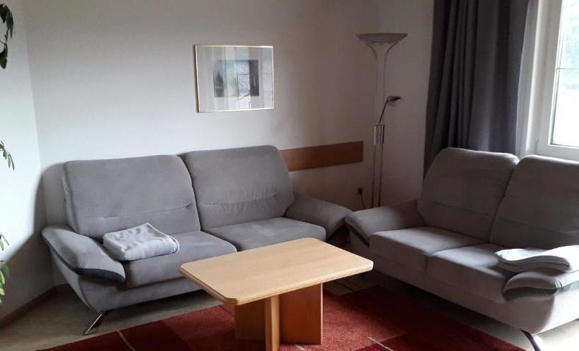 ホテル Gästehaus Tarmann