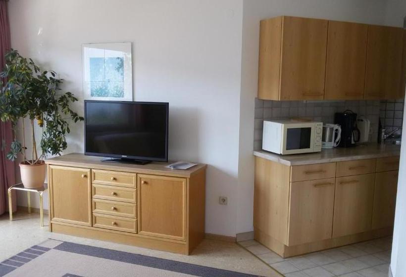 ホテル Gästehaus Tarmann