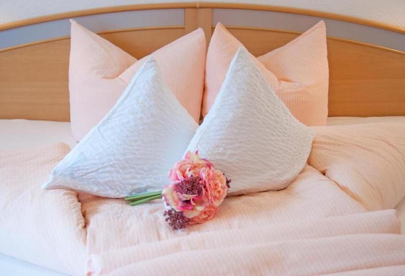 호텔 Haus Lärchenwald