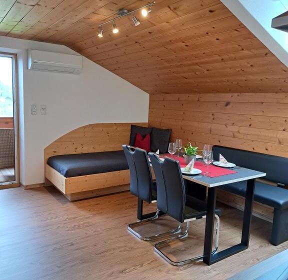 ホテル Haus Regina