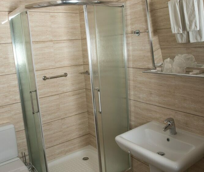 酒店 Iskierka Business & Spa