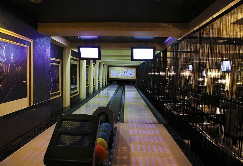 酒店 Iskierka Business & Spa