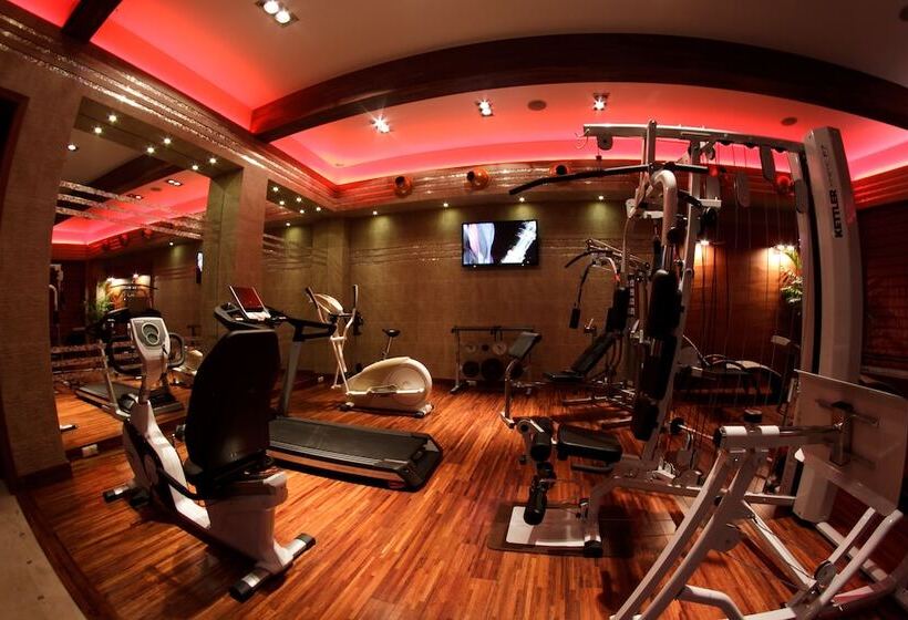 酒店 Iskierka Business & Spa