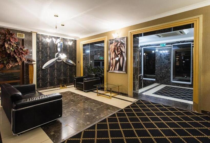 酒店 Iskierka Business & Spa