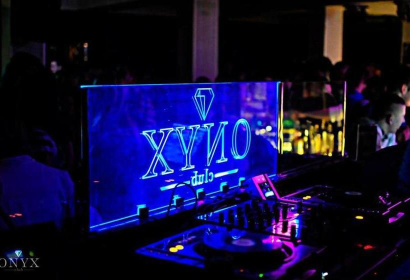 酒店 Iskierka Business & Spa