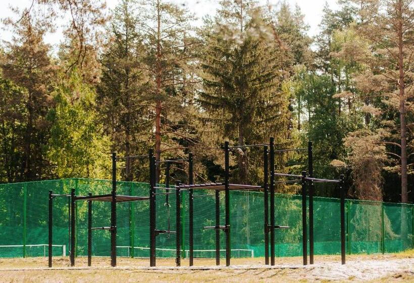 בית מלון כפרי Jabłoń Lake Resort