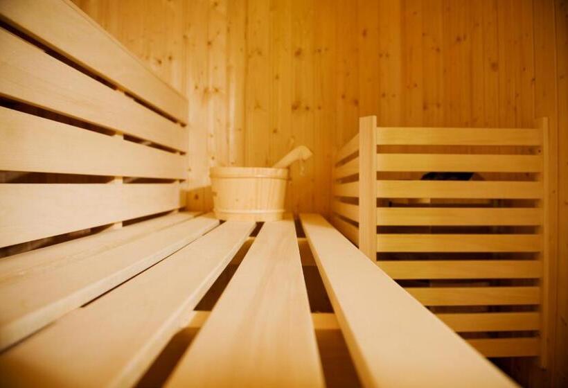 בית מלון כפרי Jabłoń Lake Resort