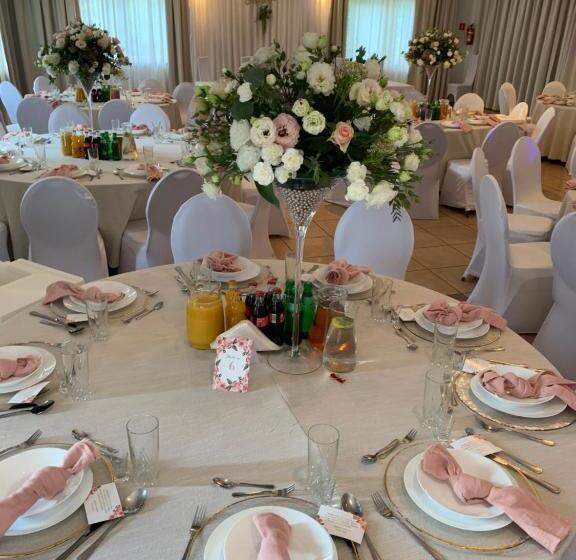 酒店 Kompleks Noclegowo Gastronomiczny Laguna