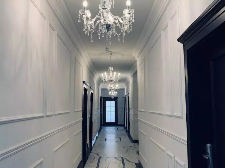 هتل Monte Carlo Boutique