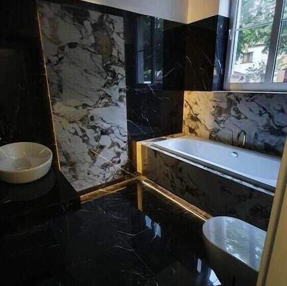 בית מלון כפרי Monte Carlo Boutique