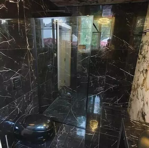 هتل Monte Carlo Boutique