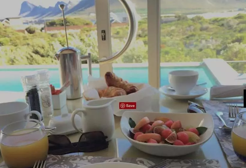 ホテル Moonstruck On Pringle Bay Guesthouse