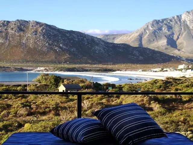 ホテル Moonstruck On Pringle Bay Guesthouse