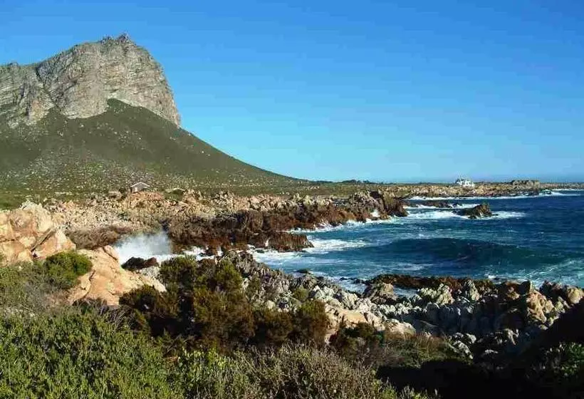 ホテル Moonstruck On Pringle Bay Guesthouse