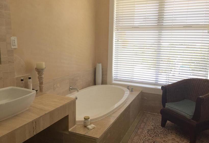 فندق Moonstruck On Pringle Bay Guesthouse