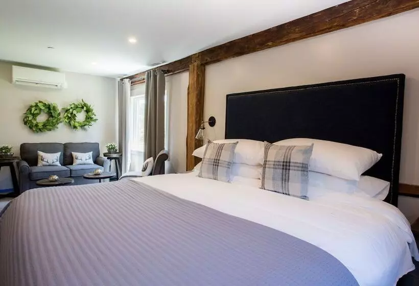 ホテル Mountain Meadows Lodge