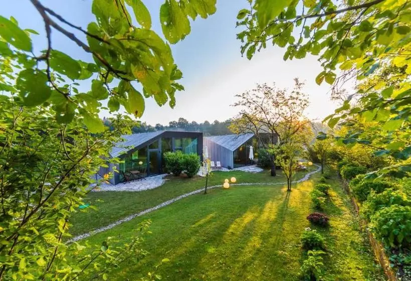 هتل Ortenia Apartments In Nature