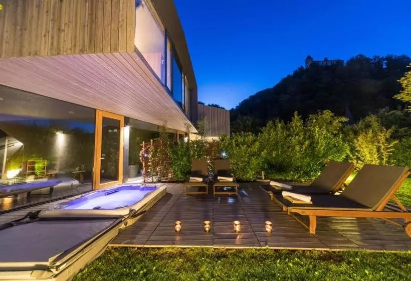هتل Ortenia Apartments In Nature