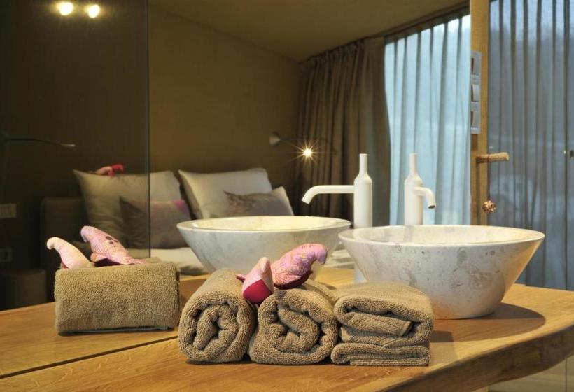 هتل Ortenia Apartments In Nature