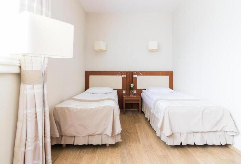 ホテル Osada Karbowko Wellness & Spa