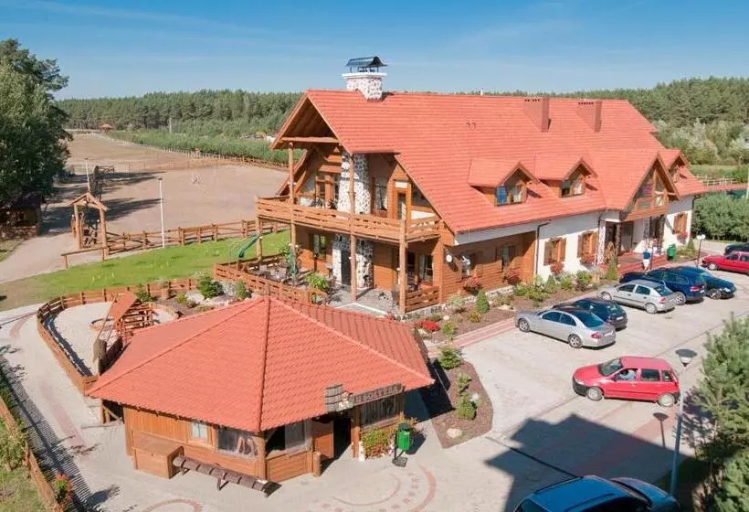Hotelli Osada Karbowko Wellness & Spa