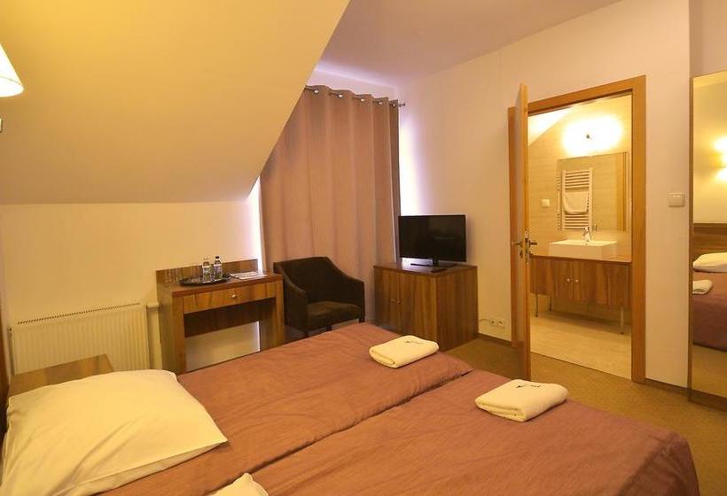 ホテル Skalny Spa Bieszczady