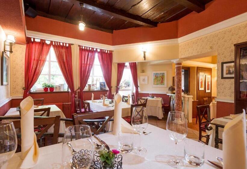 هتل Rooms & Restaurant Ostarija