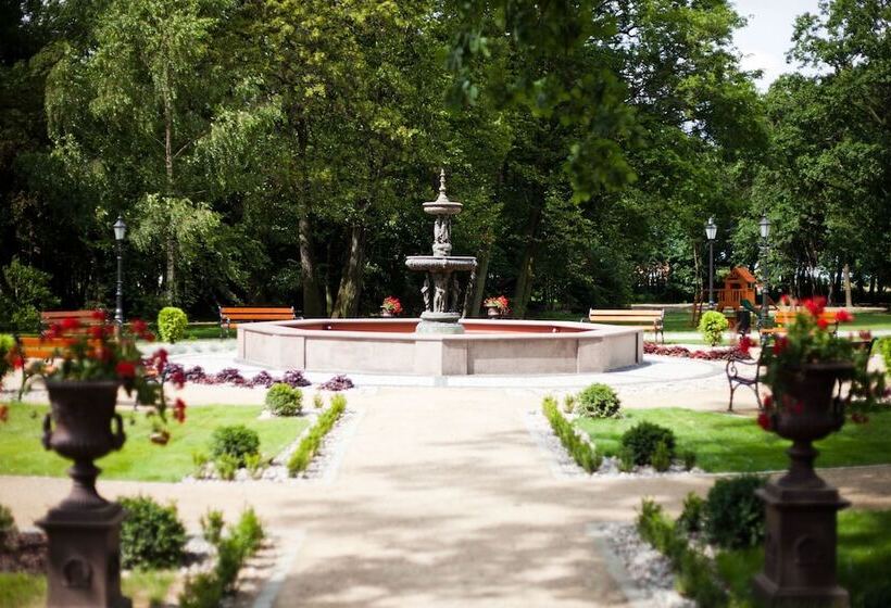 호텔 Pałac Tłokinia