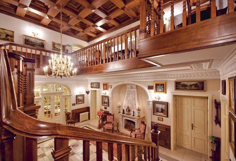 호텔 Pałac Tłokinia