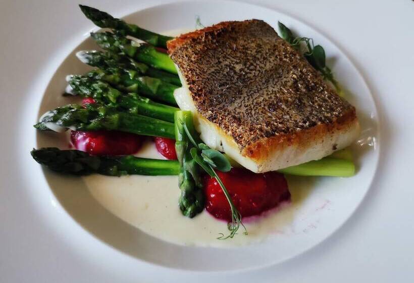 호텔 Pałac Tłokinia