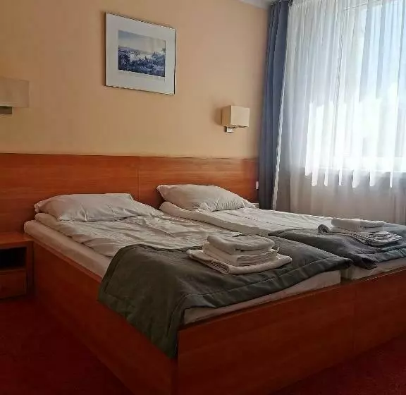 Hotelli Płonia Resort