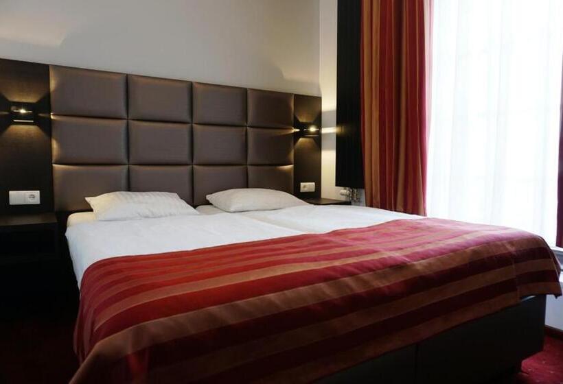 בית מלון כפרי Restauracja Varia