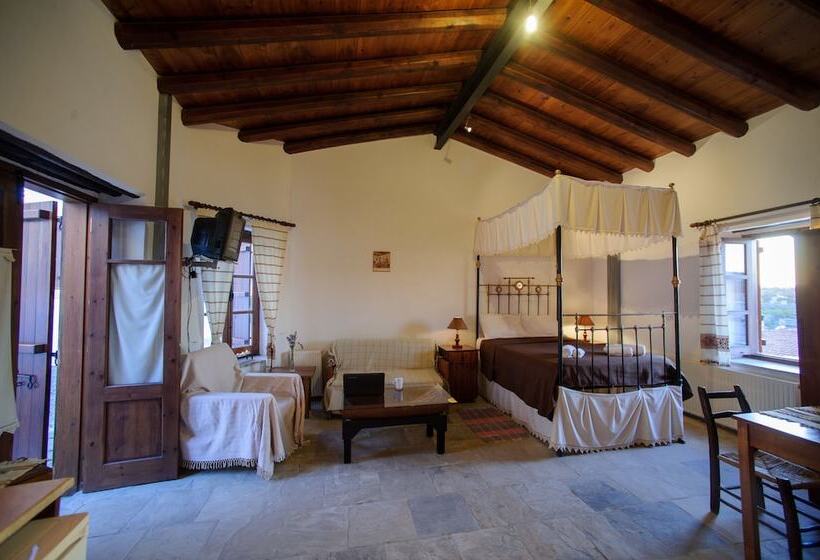 Отель Teacher S House